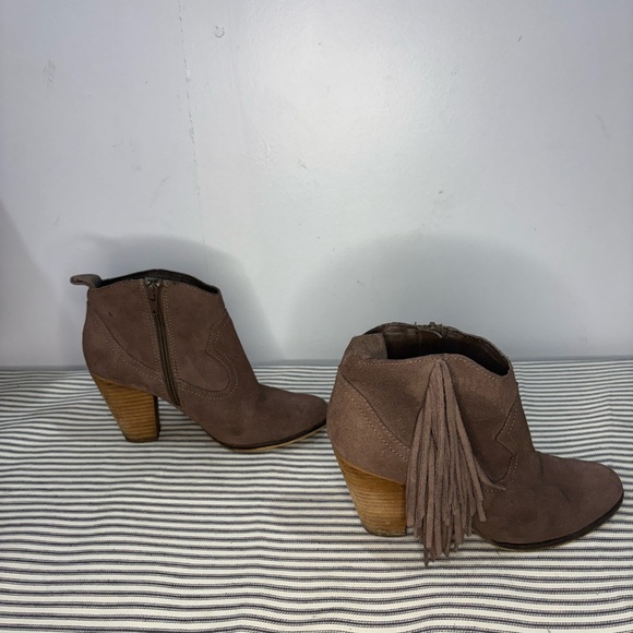 Women's Steve Madden Western Booties Size 7.5 - Picture 6 of 6